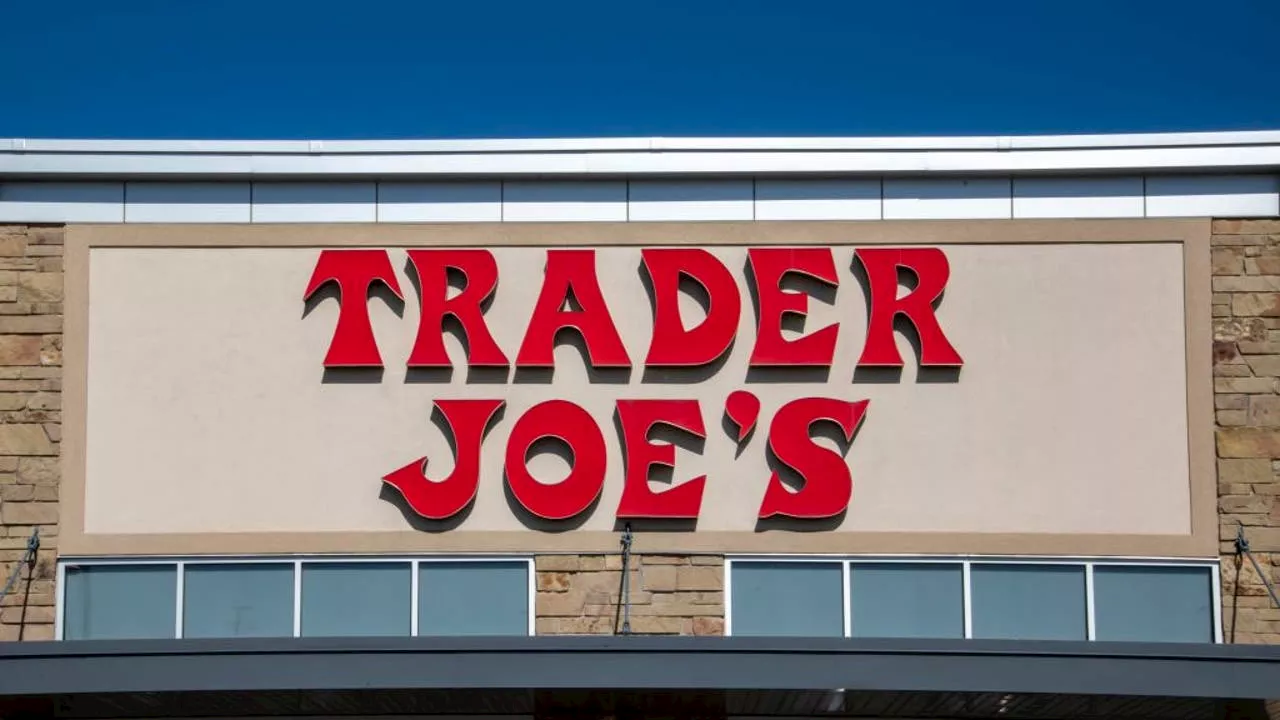 Salmonella infections linked to contaminated basil sold at Trader Joe's: CDC