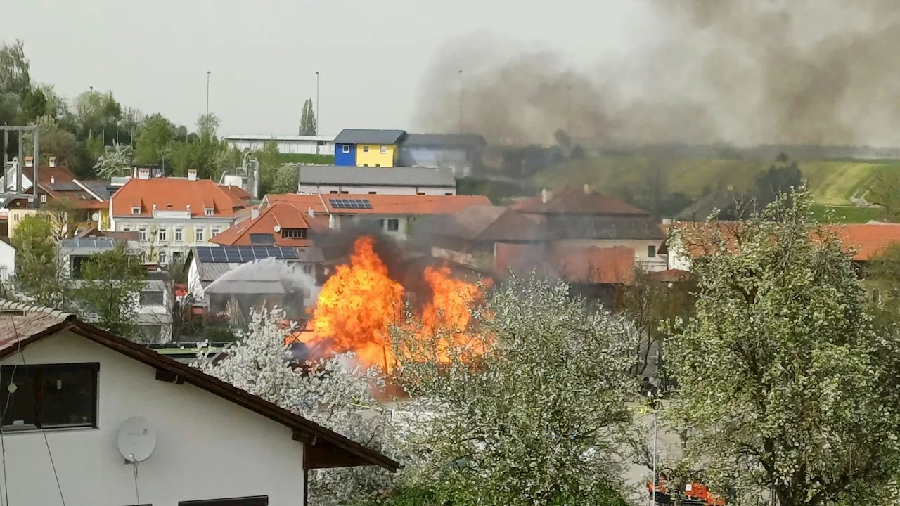 Brand in Lagerhalle – jetzt gibt es 5.000 € Belohnung