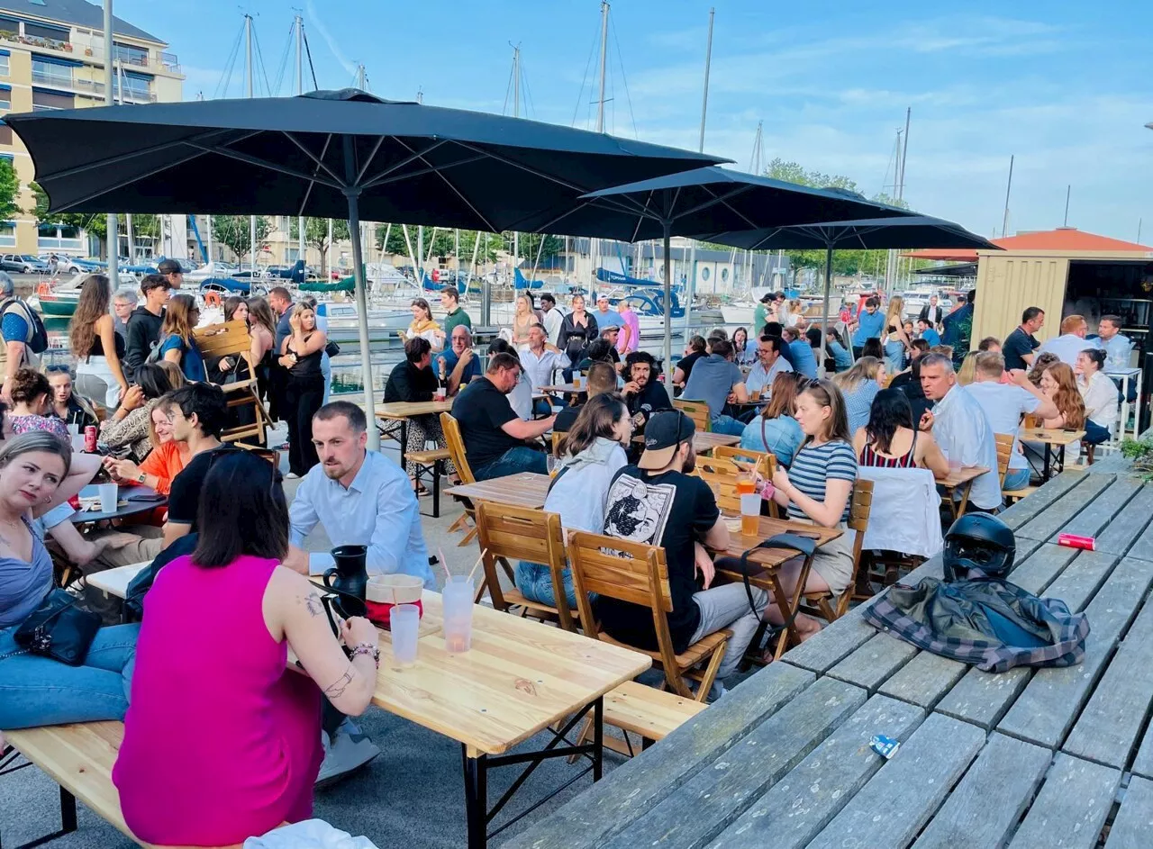 Les terrasses font leur retour sur le port de Caen, avec leurs conteneurs