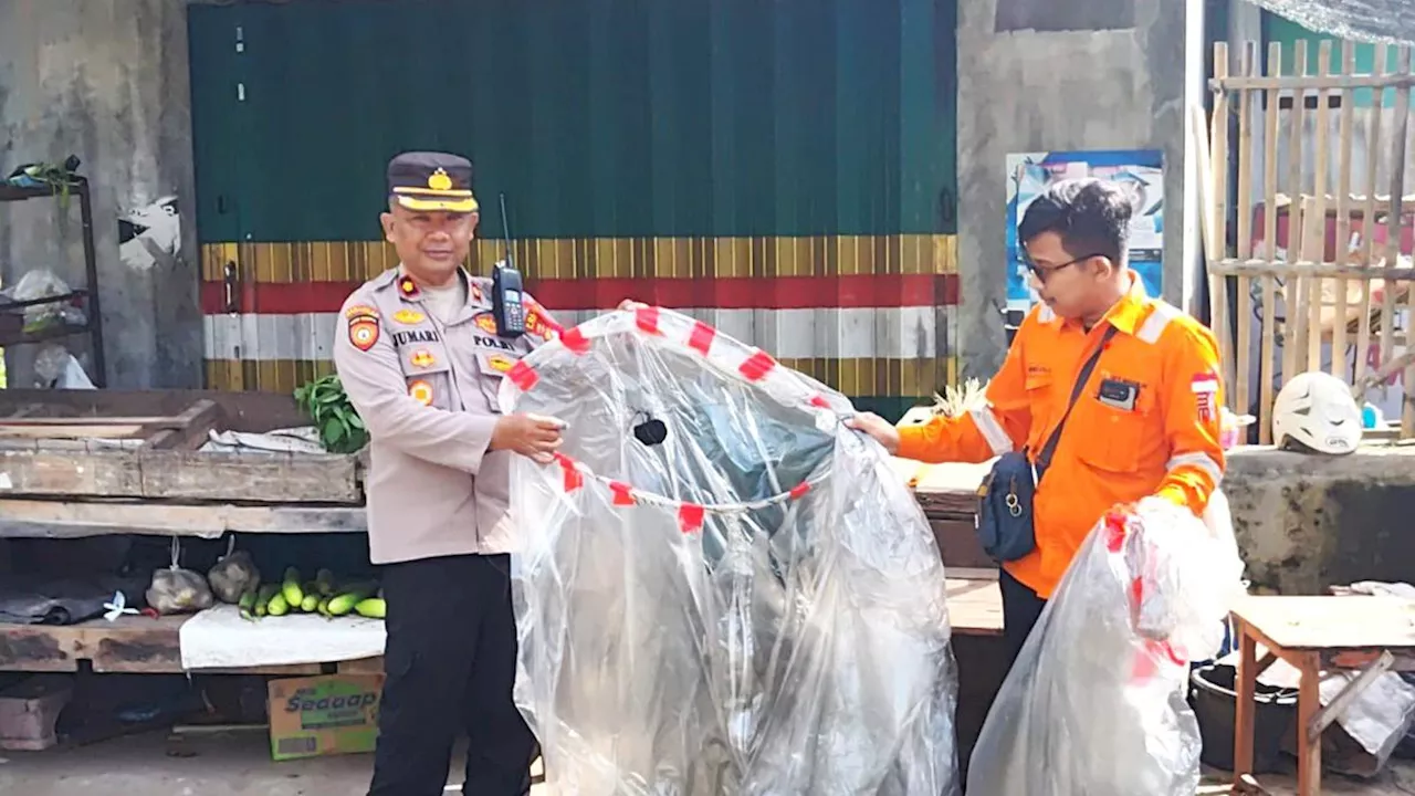 Polres Trenggalek Panen Ratusan Balon Udara Sitaan Hasil Razia Saat Perayaan Lebaran Ketupat