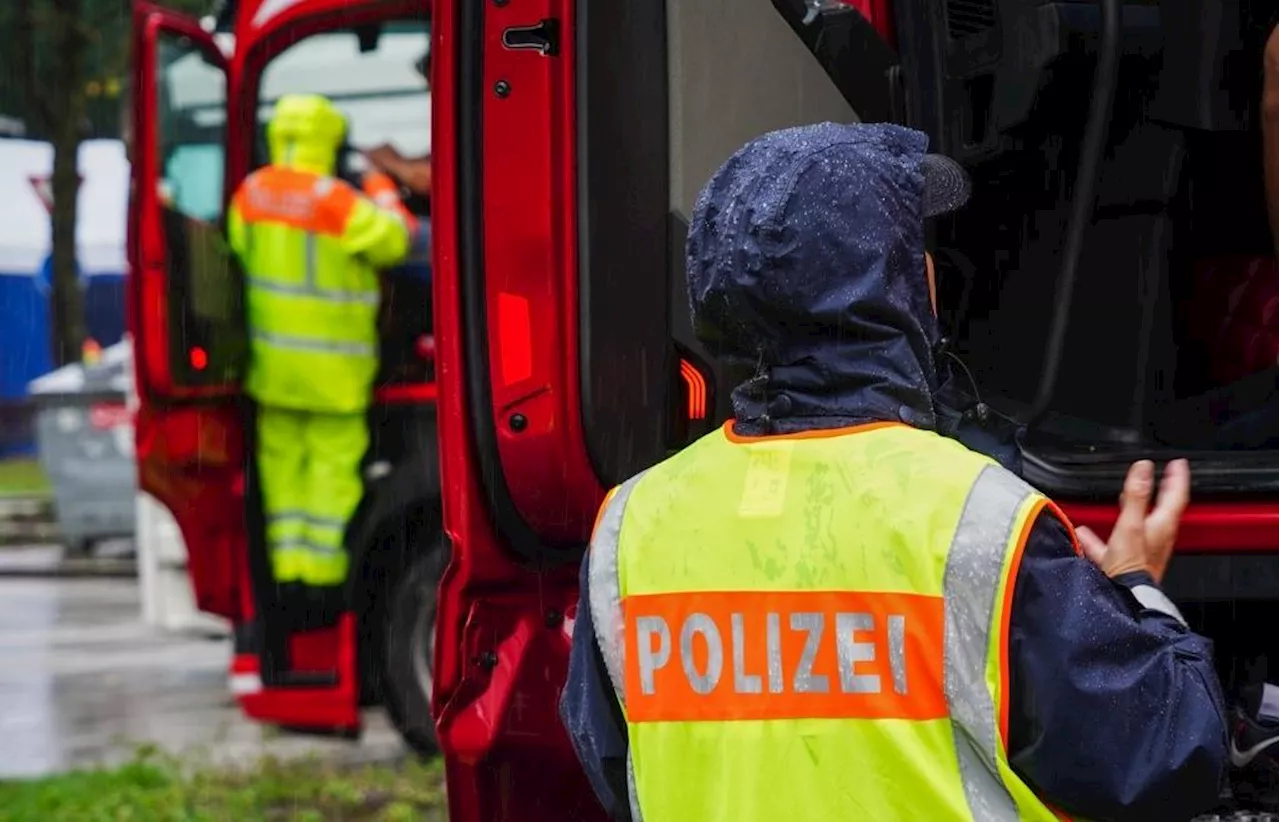 Große Kontrollaktion: Polizei nimmt Lkw in den Fokus – und findet Bedenkliches