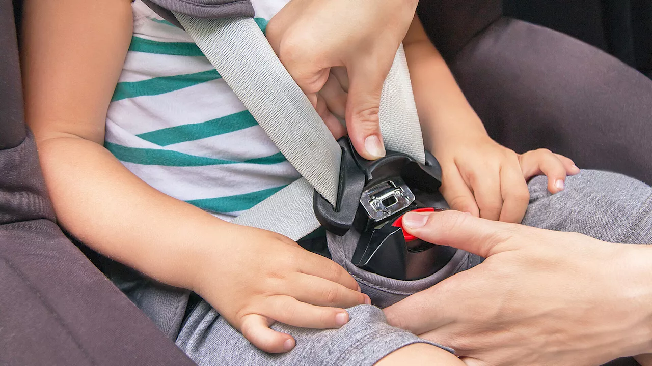 Gefährliche Mängel bei Kindersitz entdeckt