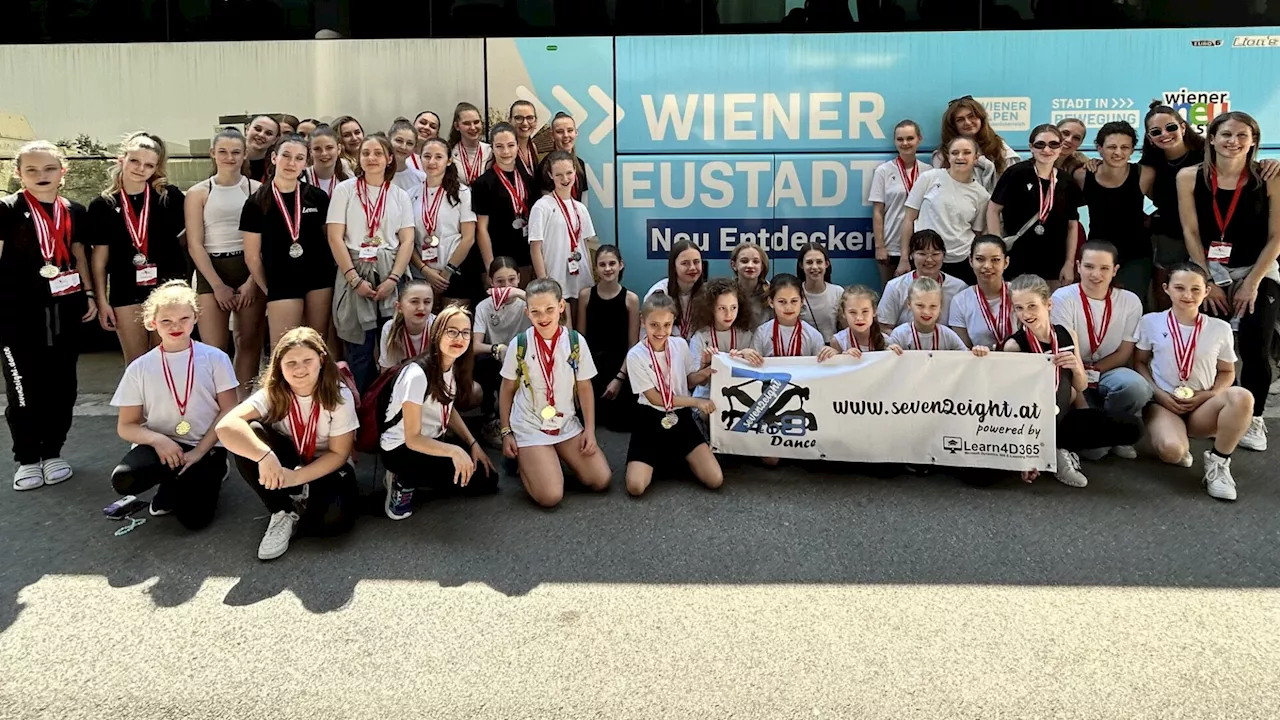 Medaillenflut für Wiener Neustädter Tanzverein Seven2Eight