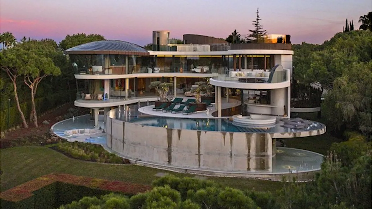 This Biophilic Mansion in the Beverly Hills of Southern Portugal Can Be Yours for $26 Million