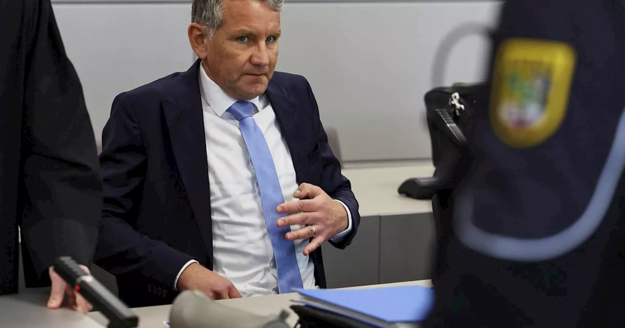 Anwälte verzögern bei Höcke-Prozess Verlesung der Anklageschrift