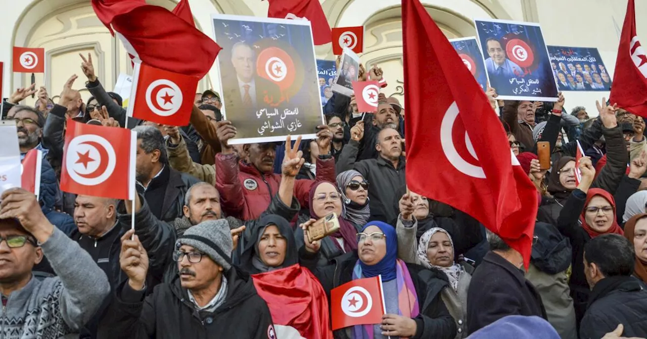Tunisian journalist sentenced to 6 months in prison for insulting an official