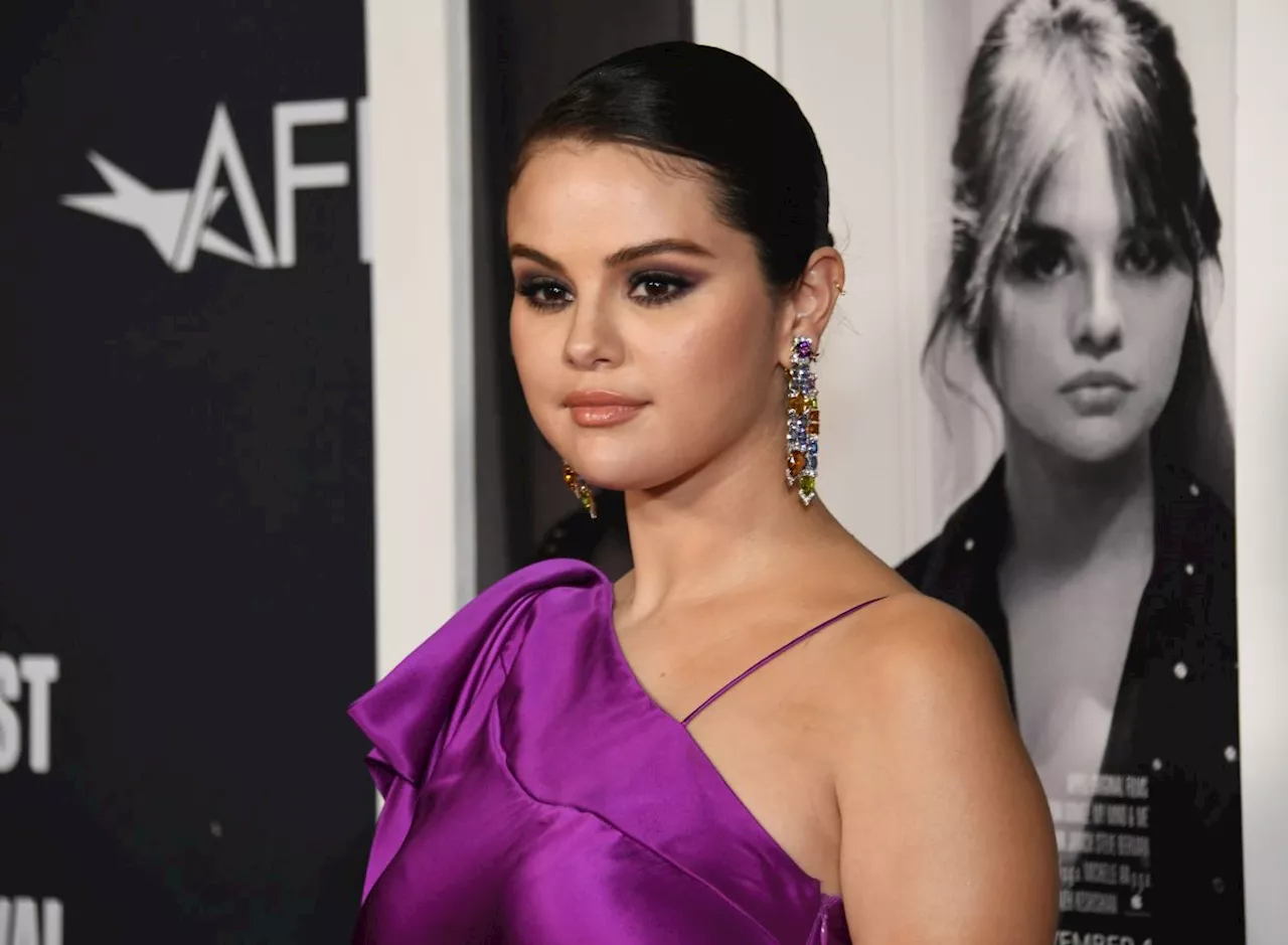 Selena Gomez slams rumour of affair with JFK’s grandson