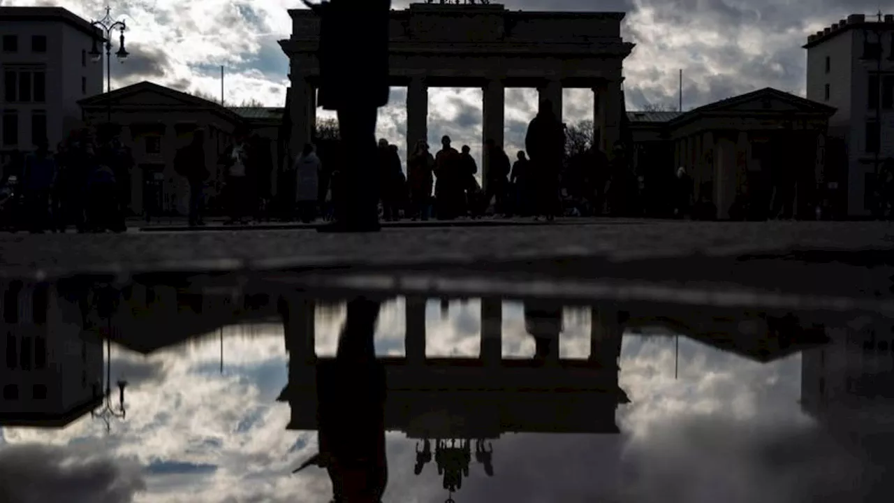 Wetter: Wolken und einzelne Schauer: Bis 13 Grad