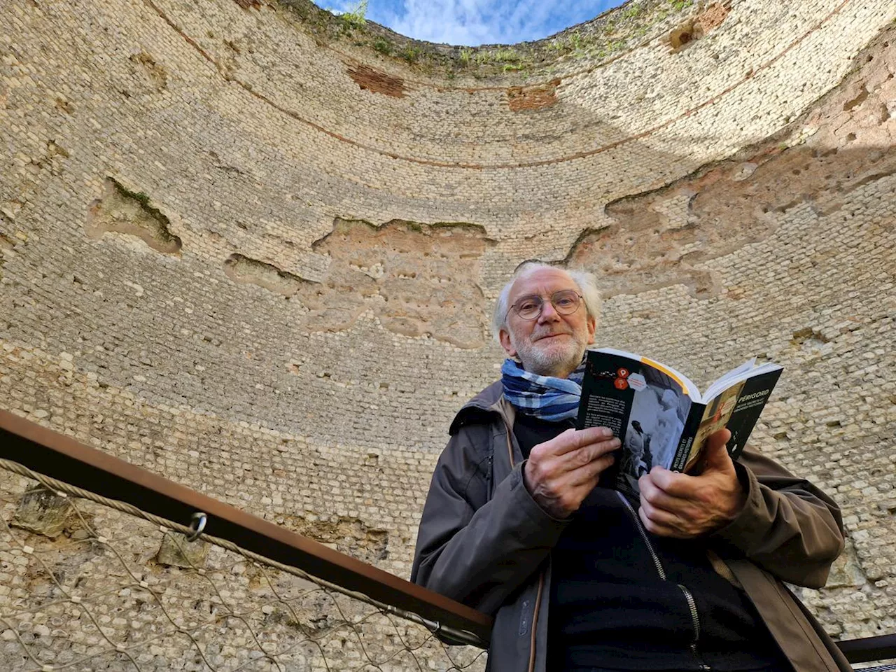 Tourisme : un nouveau guide qui raconte les « petits secrets et les grandes histoires du Périgord »