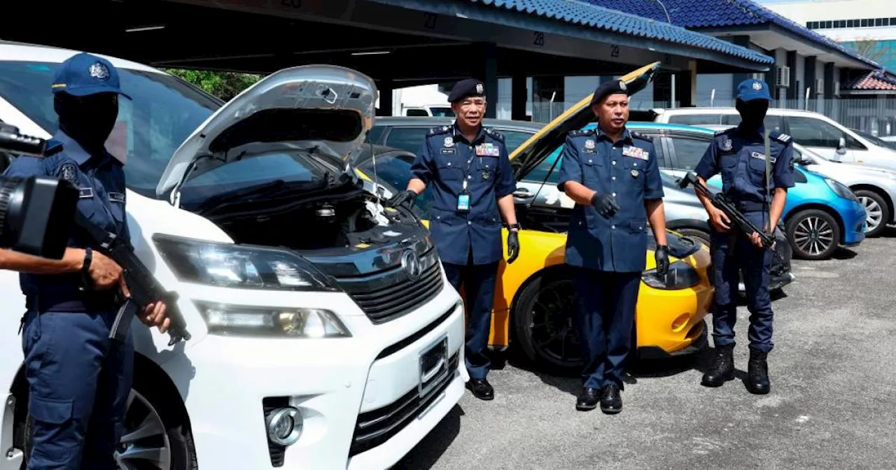 Kastam Kelantan rampas kereta klon, motosikal bernilai lebih RM500,000