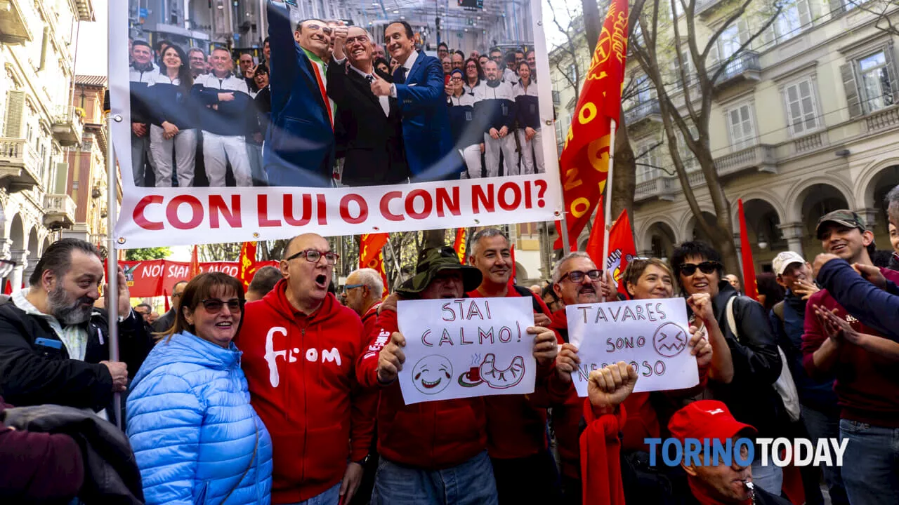 Il piano Stellantis per l'auto ibrida: l'avvertimento di Tavares al governo Meloni