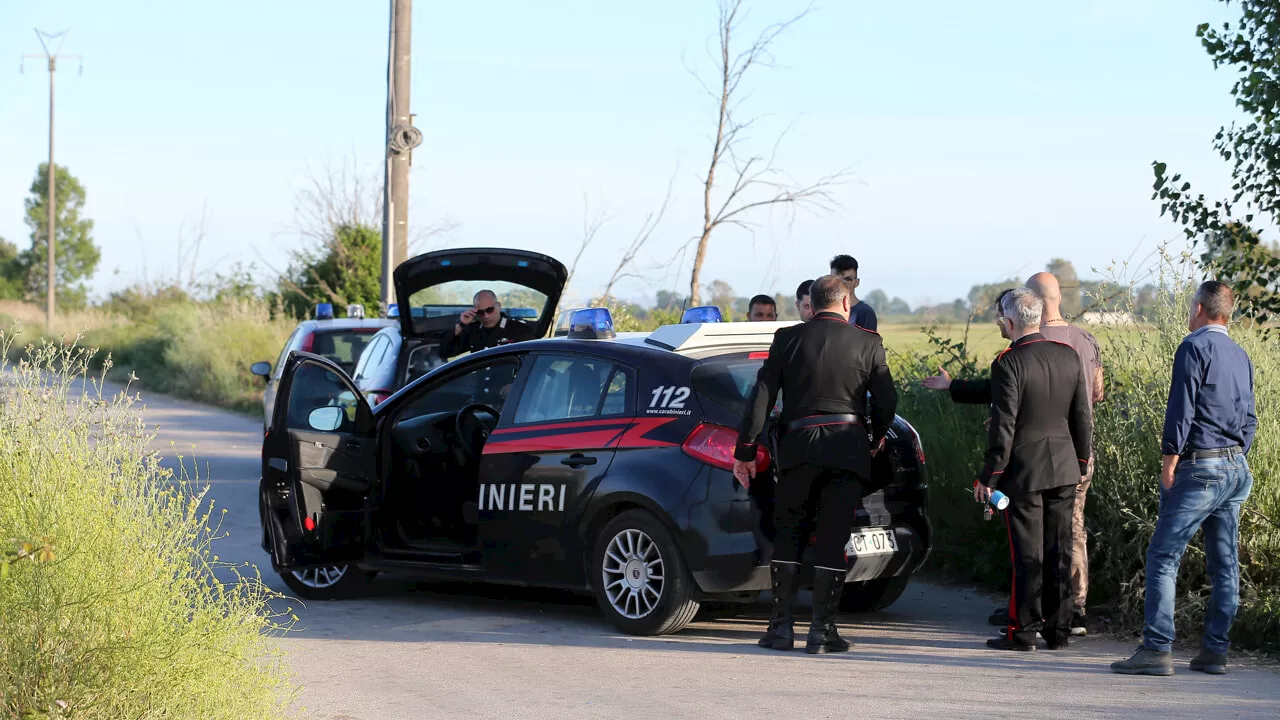 Lei lo denuncia per stalking, lui si schianta a tutta velocità contro la sua auto: "Voleva ucciderla" 