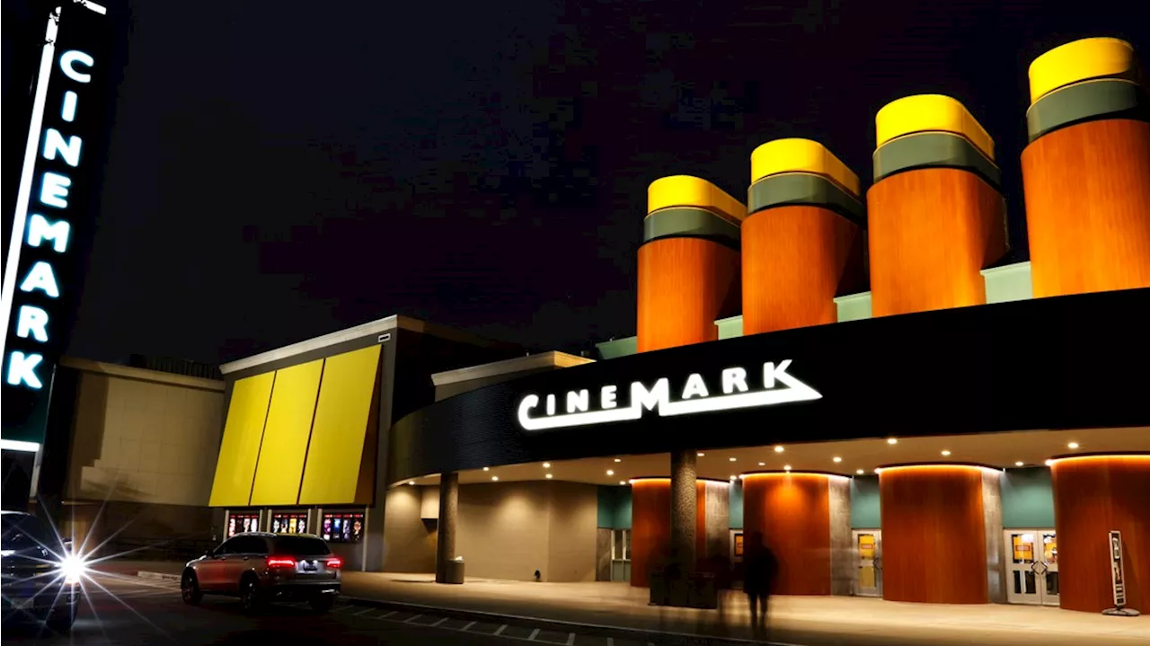 North Texas movie-goer claims in lawsuit that Cinemark is shorting 2 ounces on $8.80 beers