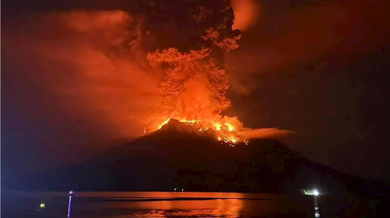 Thousands ordered to evacuate in Indonesia as volcanic eruption triggers tsunami alert