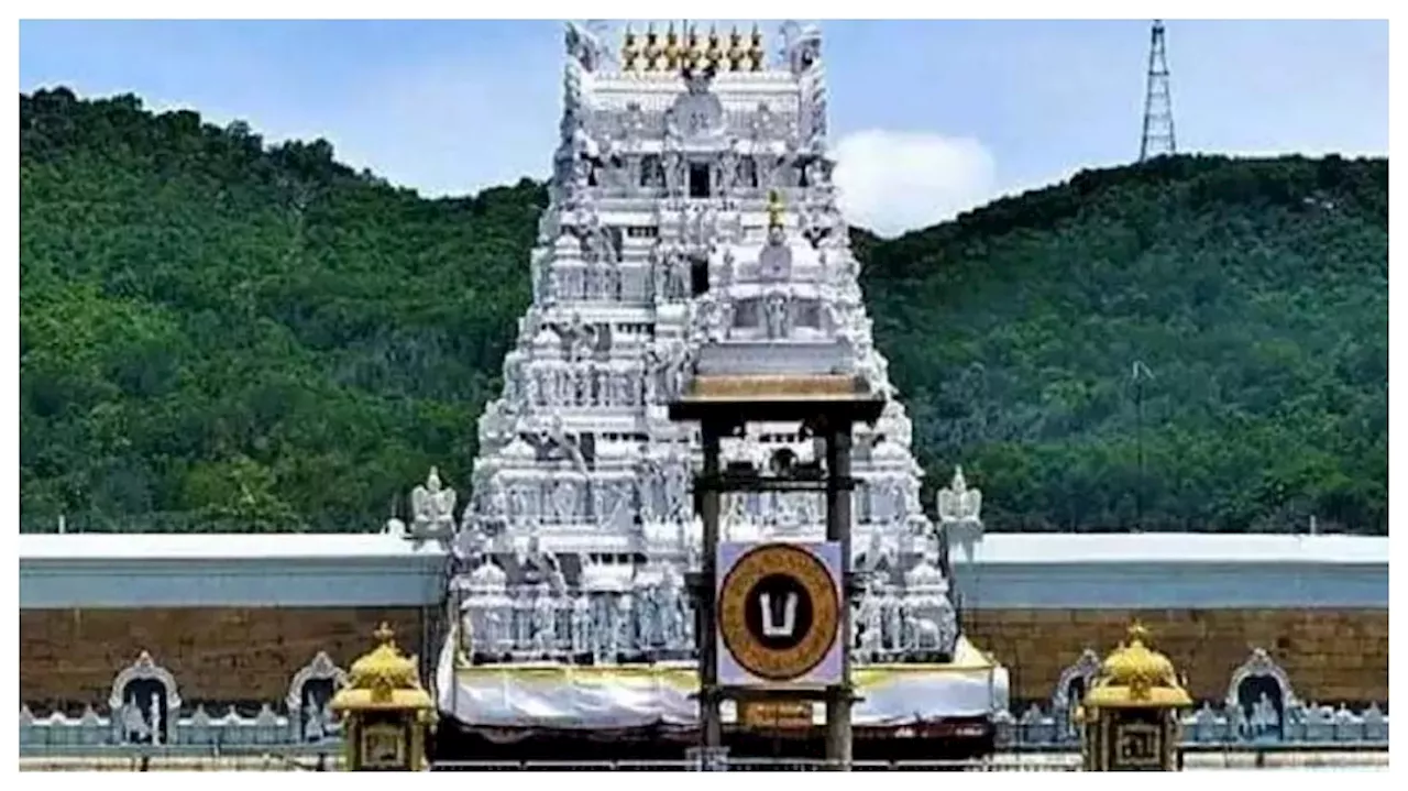 Tirumala Tirupati Devasthanam: తిరుమల శ్రీవారి భక్తులకు గుడ్‌న్యూస్.. జూలై కోటా దర్శనానికి టిక్కెట్లు విడుదల..