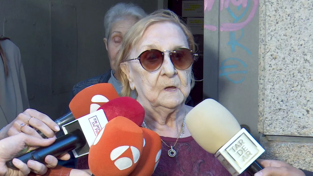 Pepi vuelve a su casa okupada en Lavapiés: 'Parece que ha caído una bomba atómica'