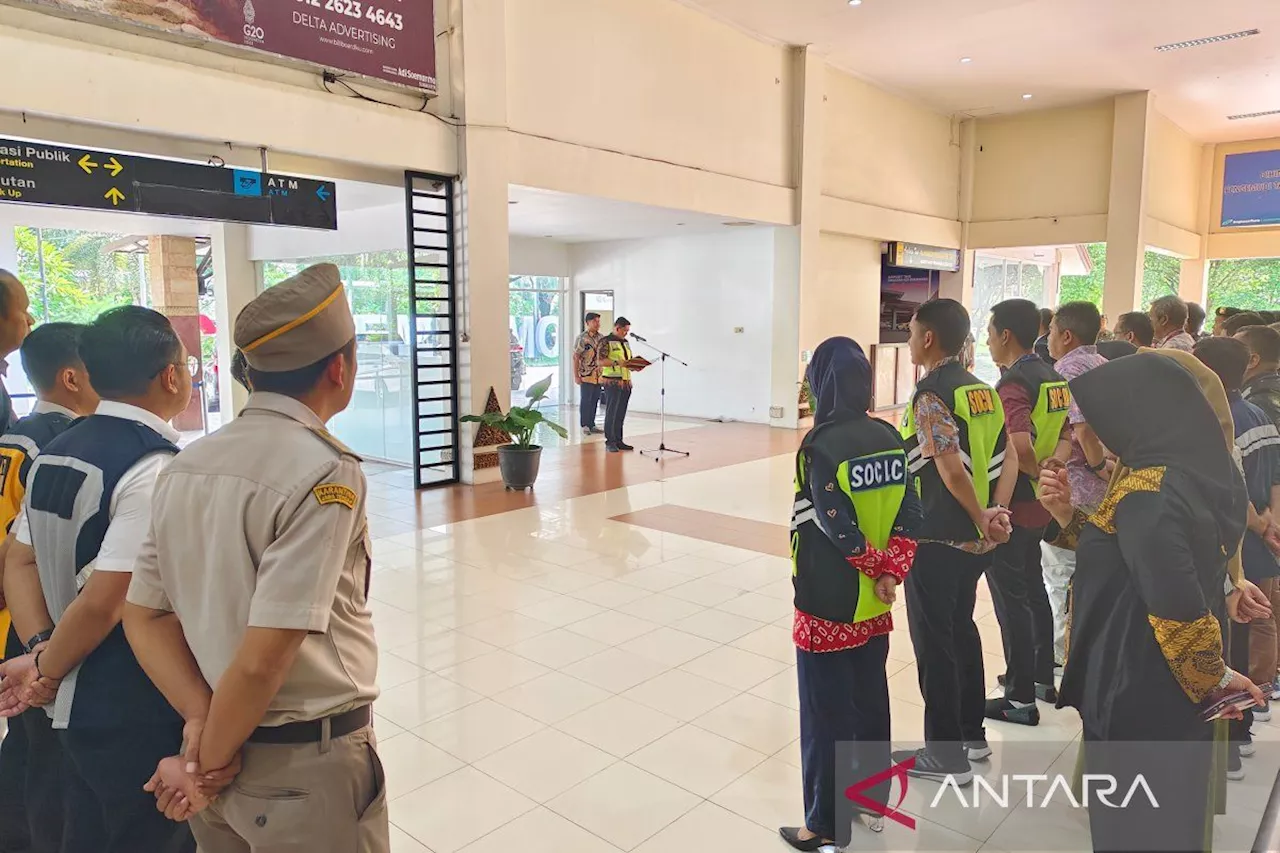 Bandara Adi Soemarmo memastikan pelayanan arus mudik dan milir lancar