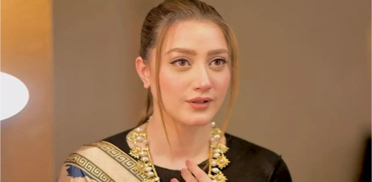مومنہ اقبال کرکٹرز سے متعلق بیان پر وضاحت دیتے ہوئے غصے میں آگئیں