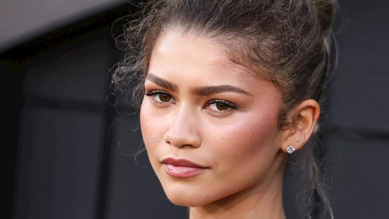 Zendaya: Hollywood-Star stellt berühmtes 'Vogue'-Foto nach