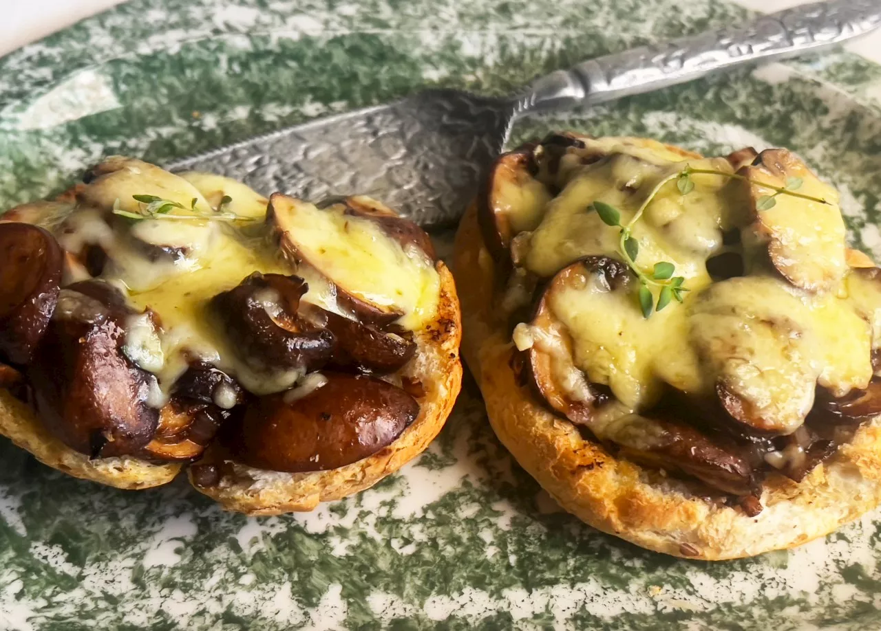 AirFryday: Tripping on cheesy mushroom toasties