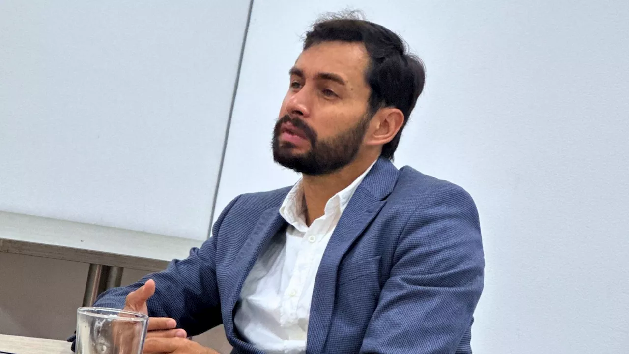 Reportan que congresista José Jaime Uscátegui fue retenido en Venezuela