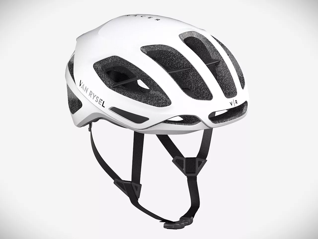 Sécurisant, ce nouveau casque vélo Decathlon a été conçu par l’équipe professionnelle Decathlon AG2R La Mondiale