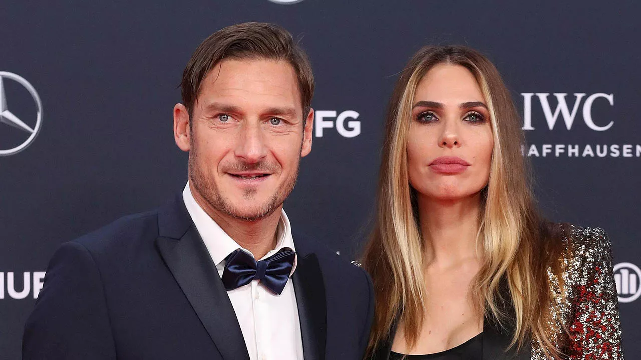 Francesco Totti e Ilary Blasi, continua la guerra sui Rolex