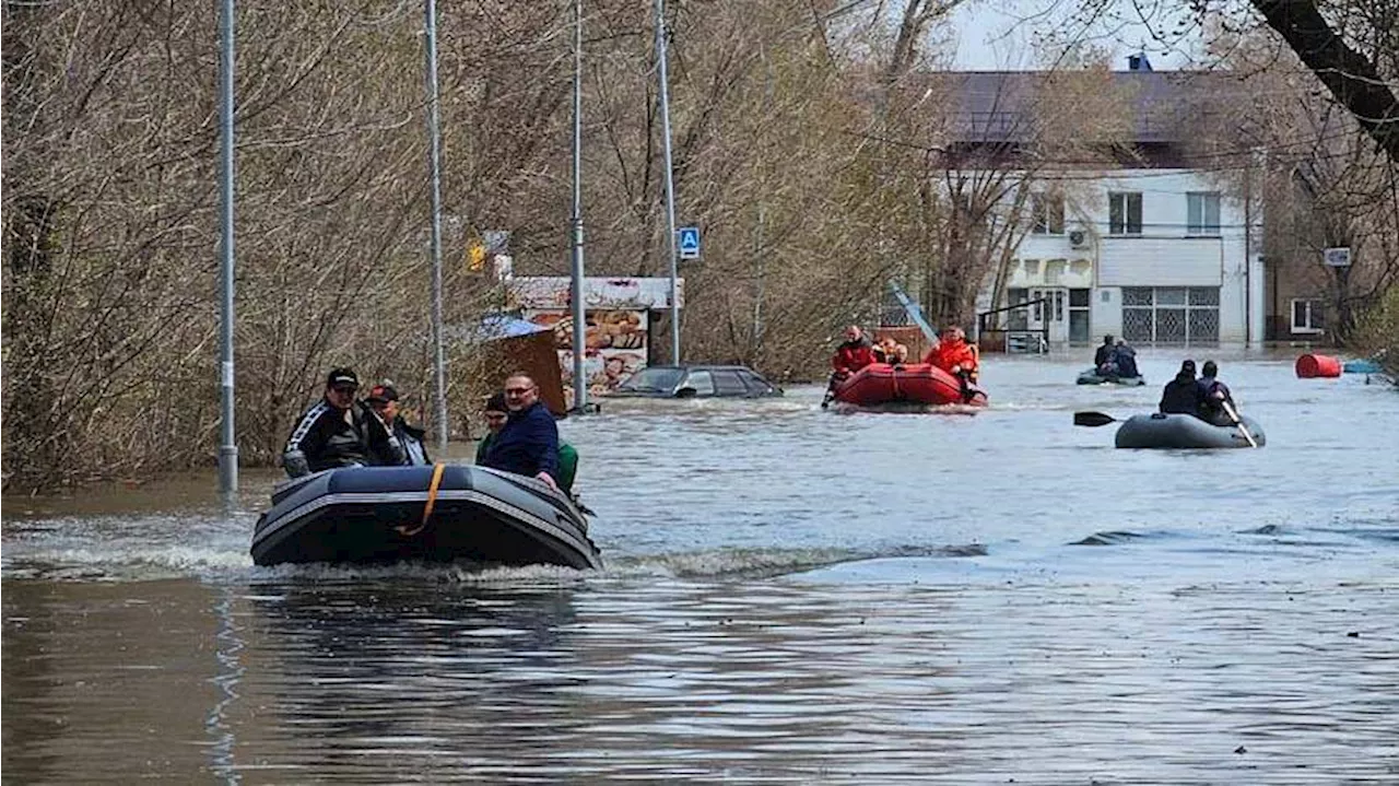 В Тюменской области вода подошла ко всем населенным пунктам Казанского района