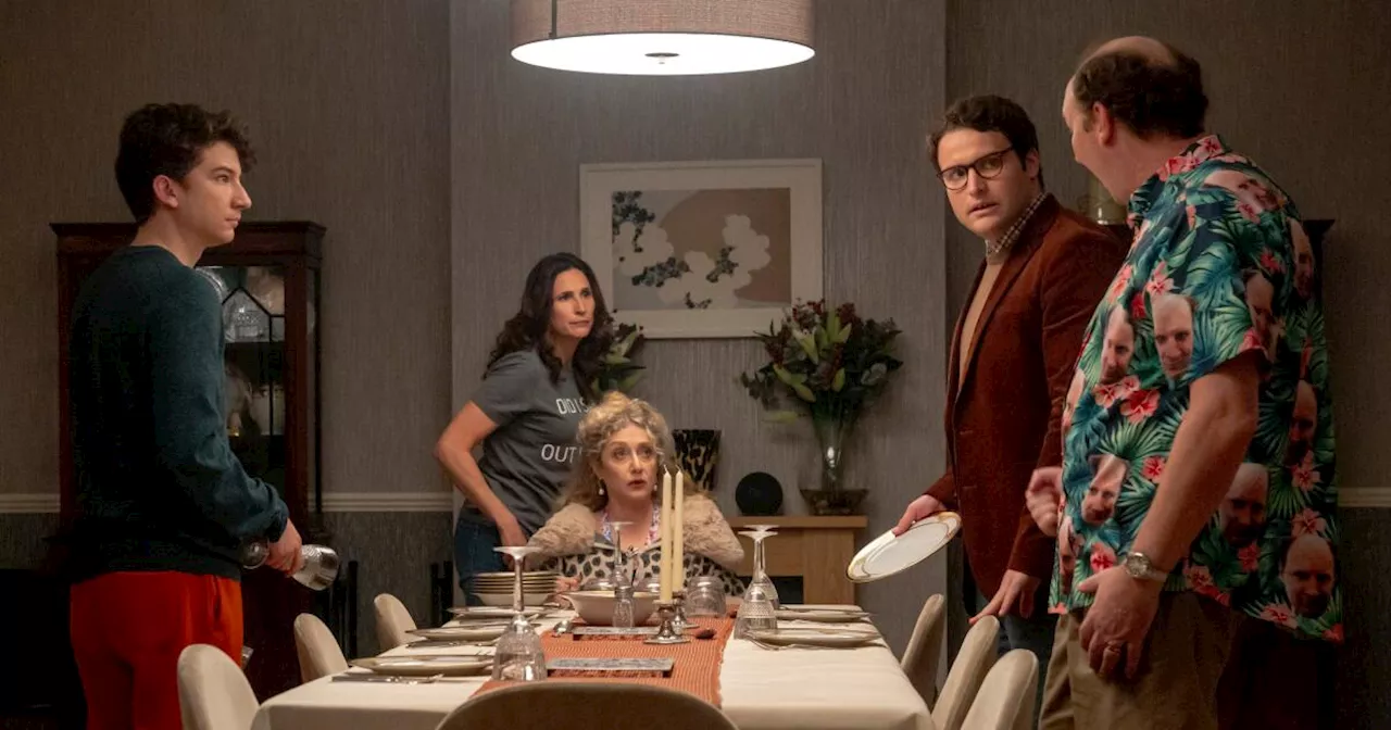 Carol Kane and Michaela Watkins share their funniest family dinner 'nightmares'