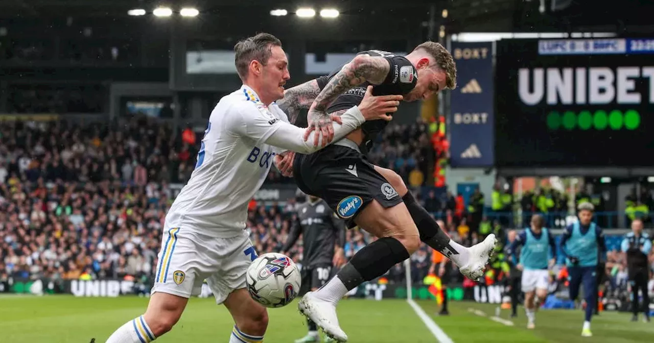 Leeds United hit by Connor Roberts injury blow ahead of Middlesbrough trip