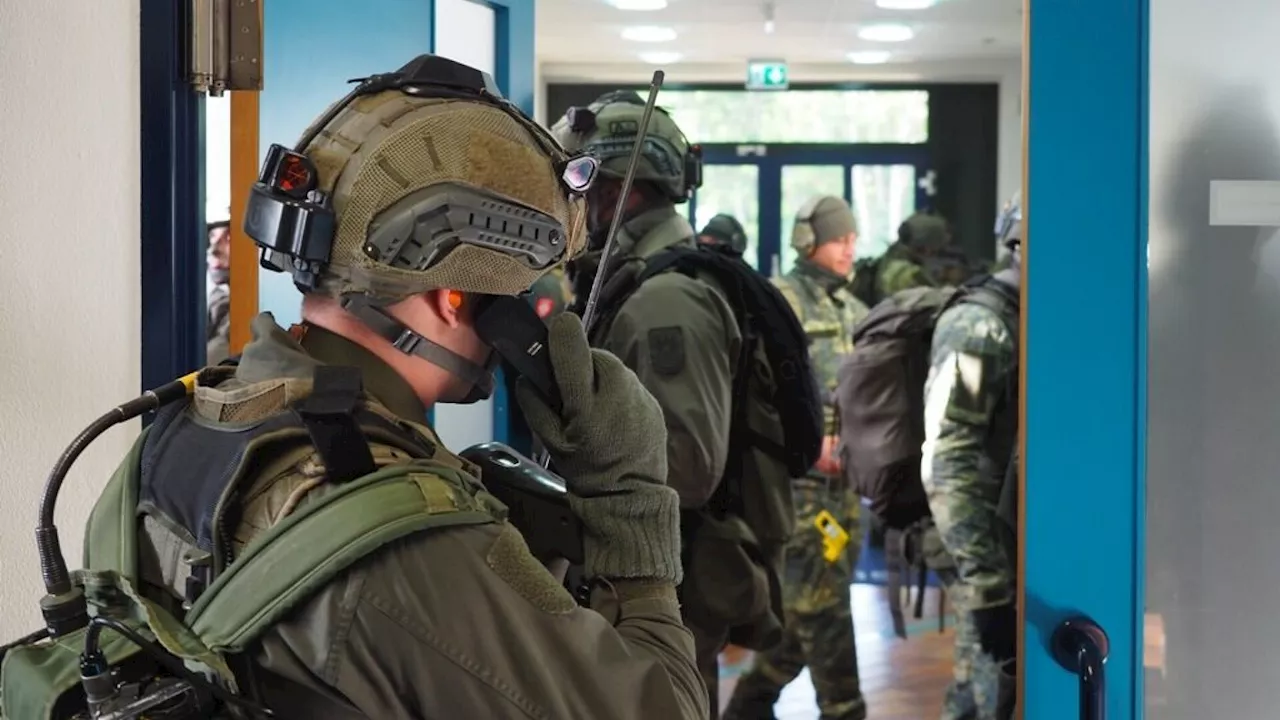 Bundesheer schützt FF-Haus Biedermannsdorf