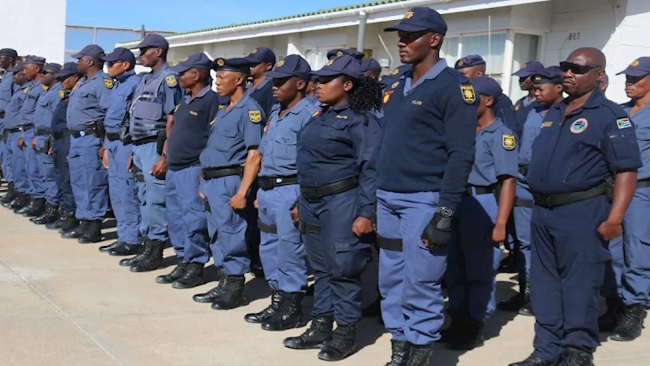 SAPS recruitment process for 10 000 new officers finalised - SABC News - Breaking news, special reports,