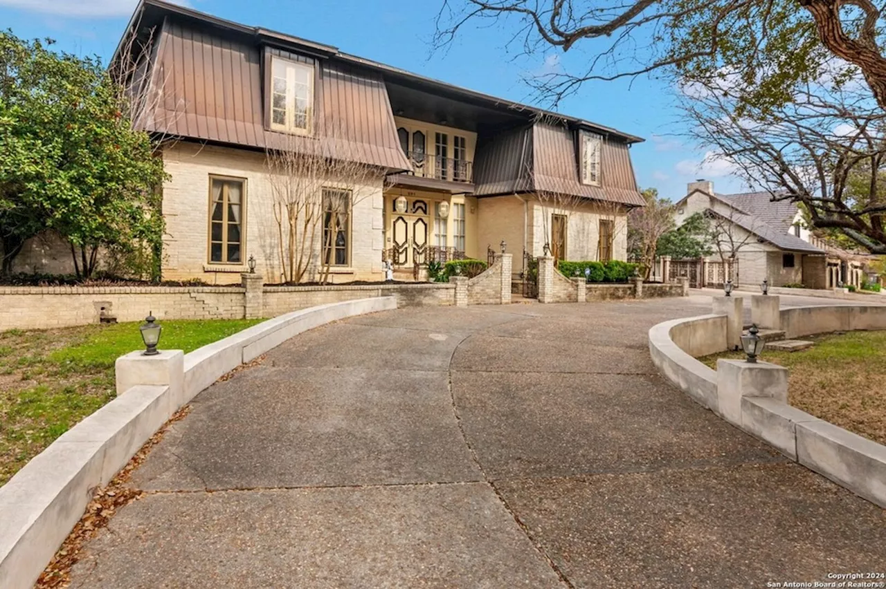 This San Antonio mansion for sale is a groovy 1972 time capsule