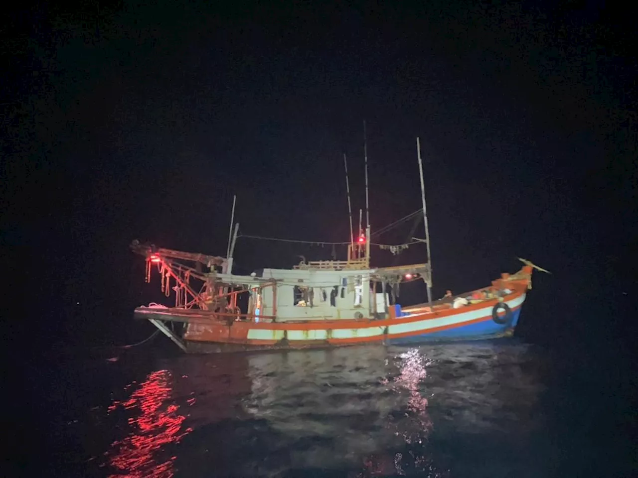 MMEA seizes Vietnamese fishing boats in Sabah waters, 12 crewmen detained