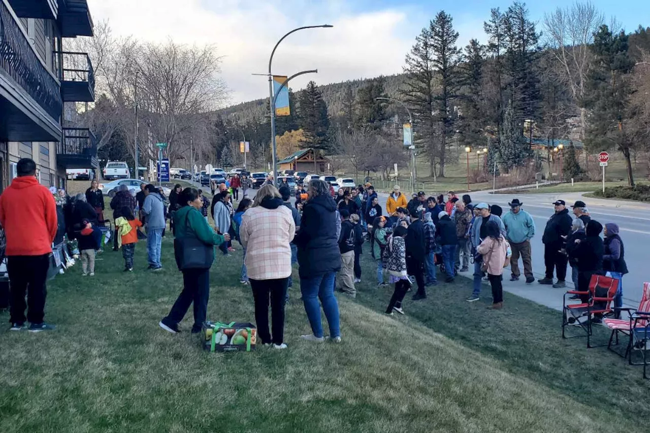 Vigil honours overdose victim, supports family in Williams Lake