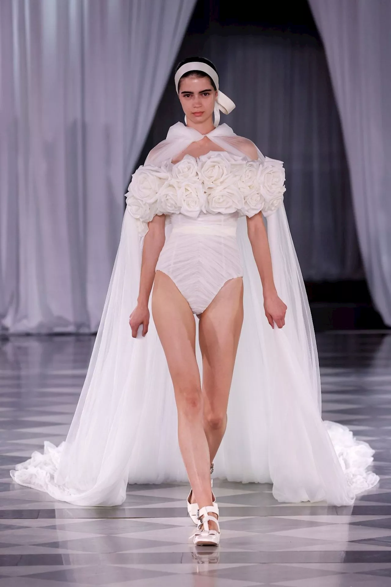 Giambattista Valli Brings Daring Finesse to Barcelona Bridal Week