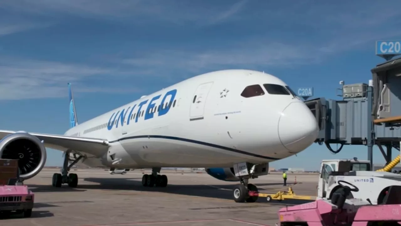 United Airlines Asks Pilots for Voluntary Unpaid Leave Due to Boeing Delivery Delays