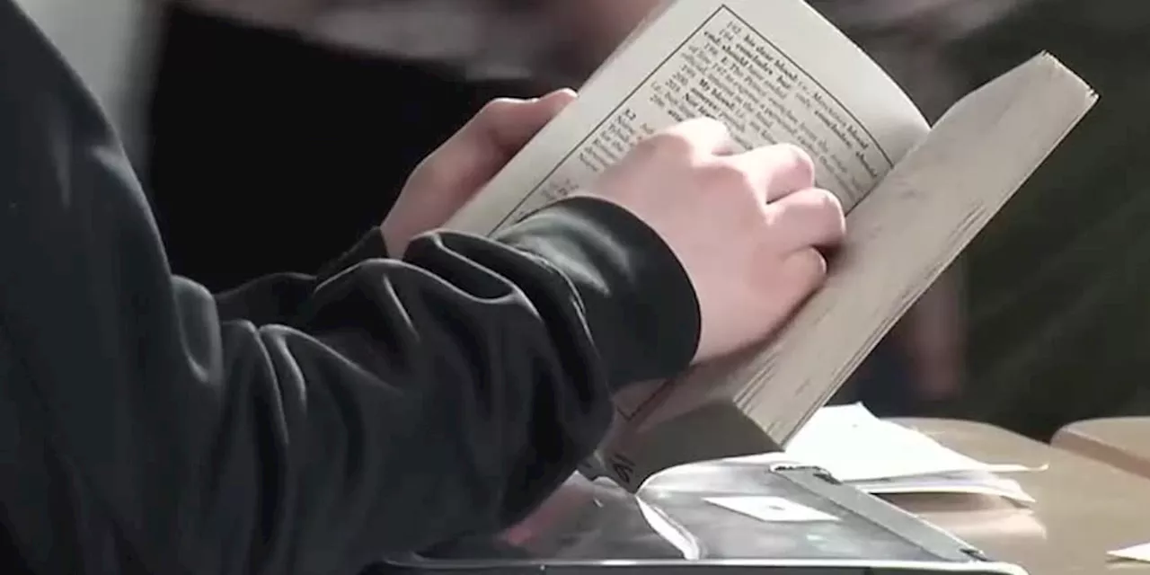 Federal judge hears arguments on Mat-Su school district book removal case