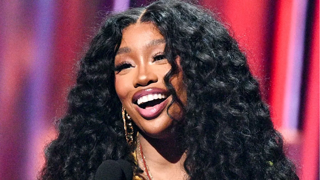 Forget Flowers, SZA Says We're Wearing Bugs on Our Nails This Spring — See the Photos