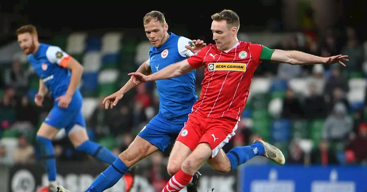 Cliftonville and Larne set for Premiership showdown