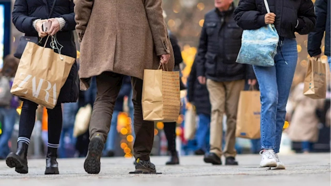 ECB Says Consumer Inflation Expectations Declined in February