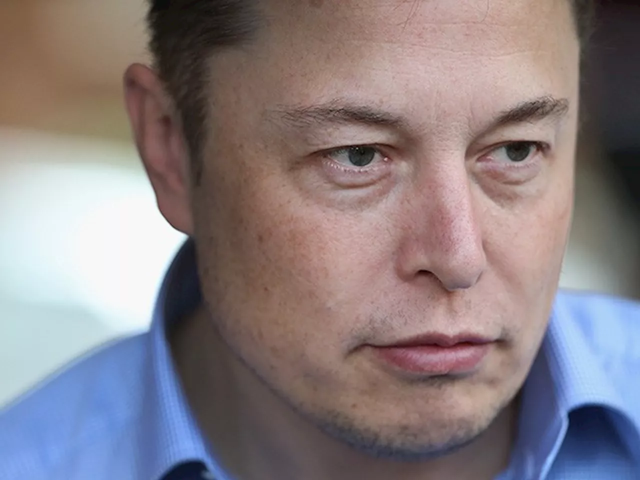 Elon’s Disaster: Tesla’s Q1 Deliveries Drop 8.5% amid Production and Competition Challenges