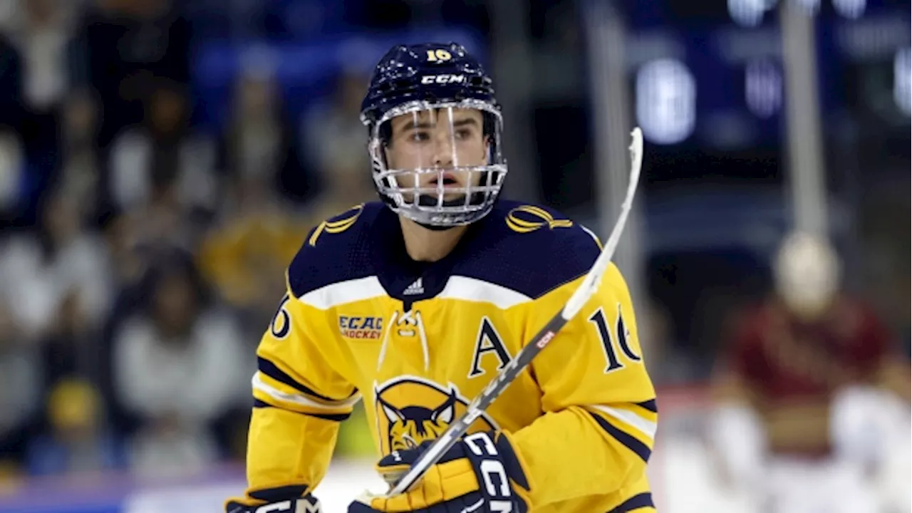 Toronto Maple Leafs ink Quinnipiac University standout Jacob Quillan