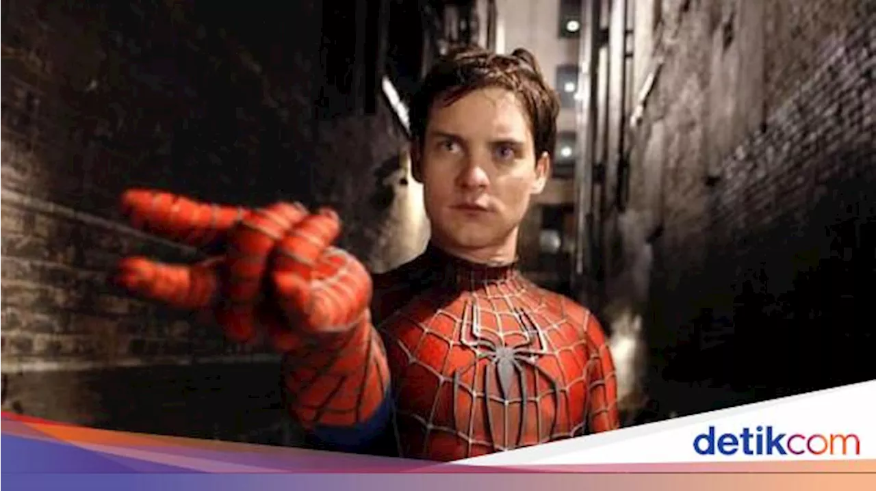 Jawaban Sam Raimi Soal Garap Spider-Man 4