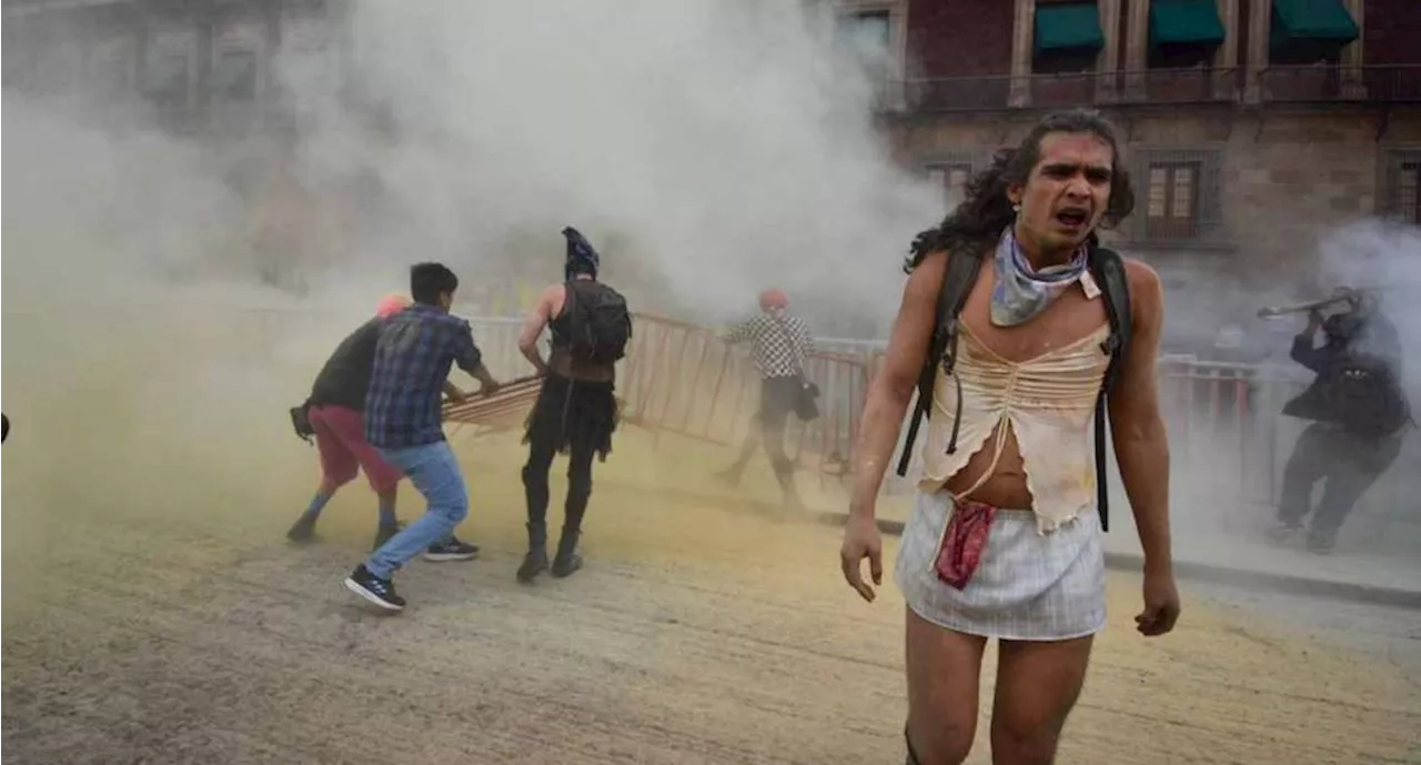 Activistas trans denuncian agresiones por parte de la policía durante manifestación frente a Palacio Nacional