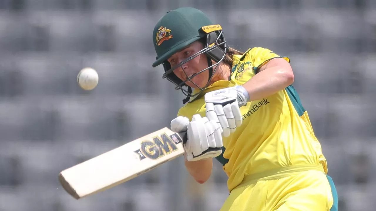 Aussies cruise to series victory after Wareham blasts career-best fifty in T20 experiment