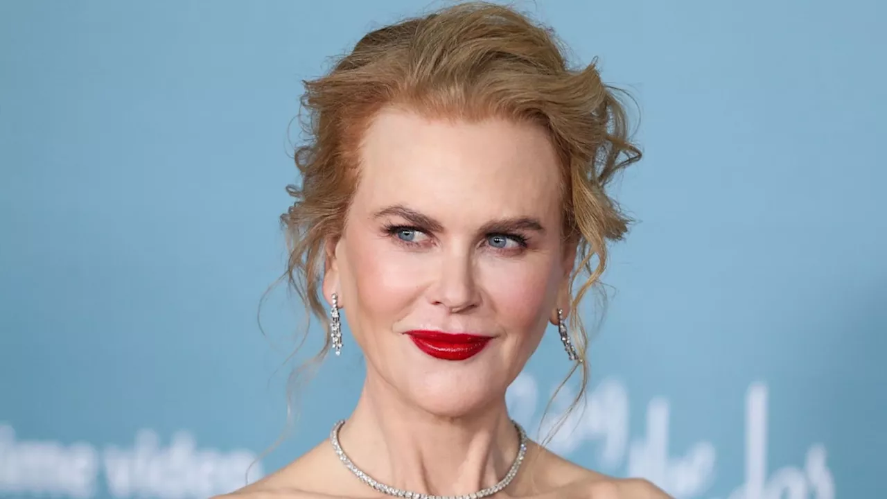 Nicole Kidman enjoys star-studded evening with friend