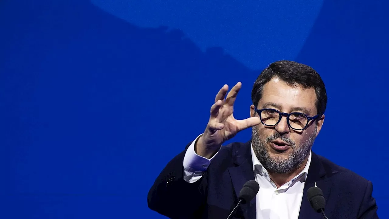 Ex parlamentari della Lega chiedono a Salvini di tornare al pragmatismo