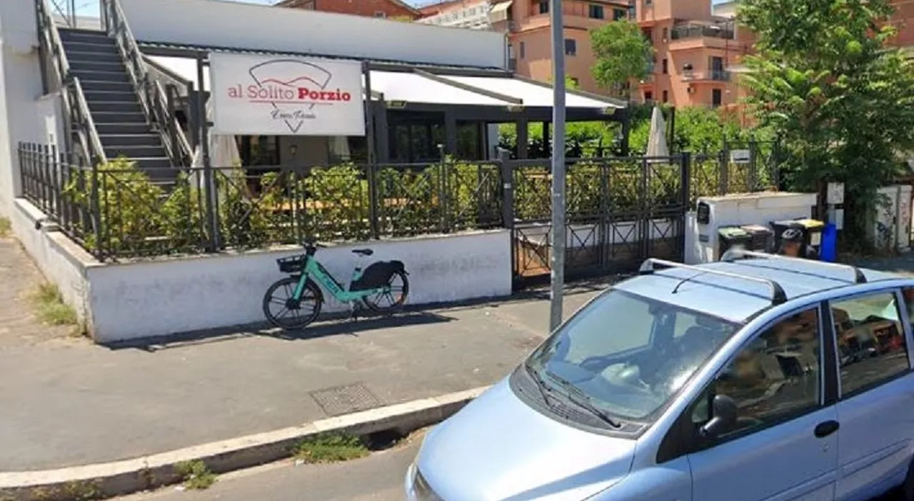 Roma, scassina la pizzeria di Errico Porzio in via Tuscolana e si ubriaca: trovato addormentato nel locale