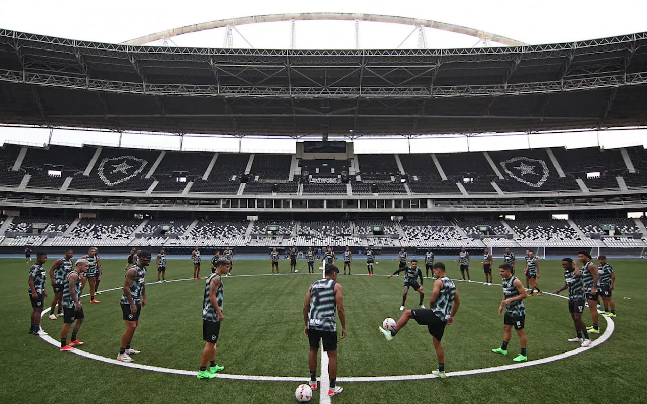 Sem Marçal e com Romero, Botafogo divulga relacionados para duelo com o Junior Barranquilla pela Libertadores
